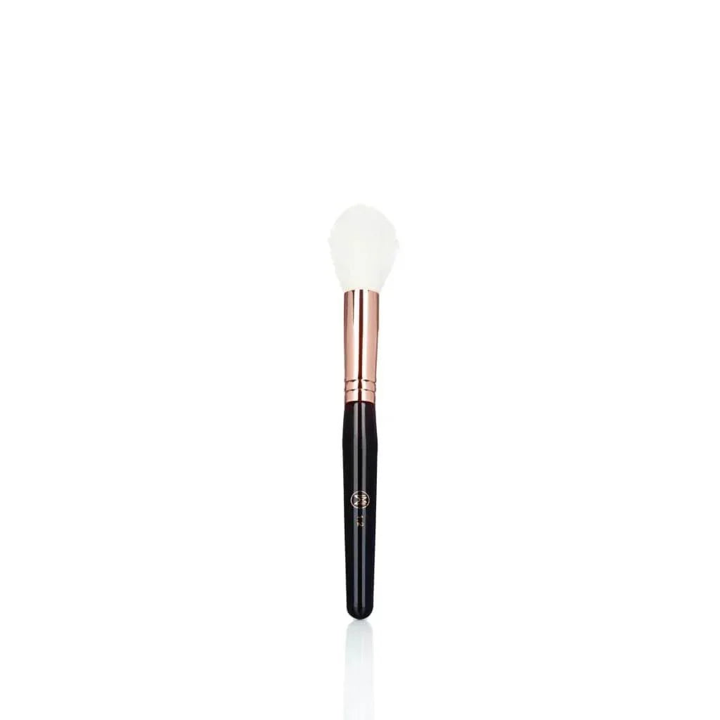 1.2 Small Tapered Powder Vegan Beauty Professional Makeup Brush - Makeup Weapons