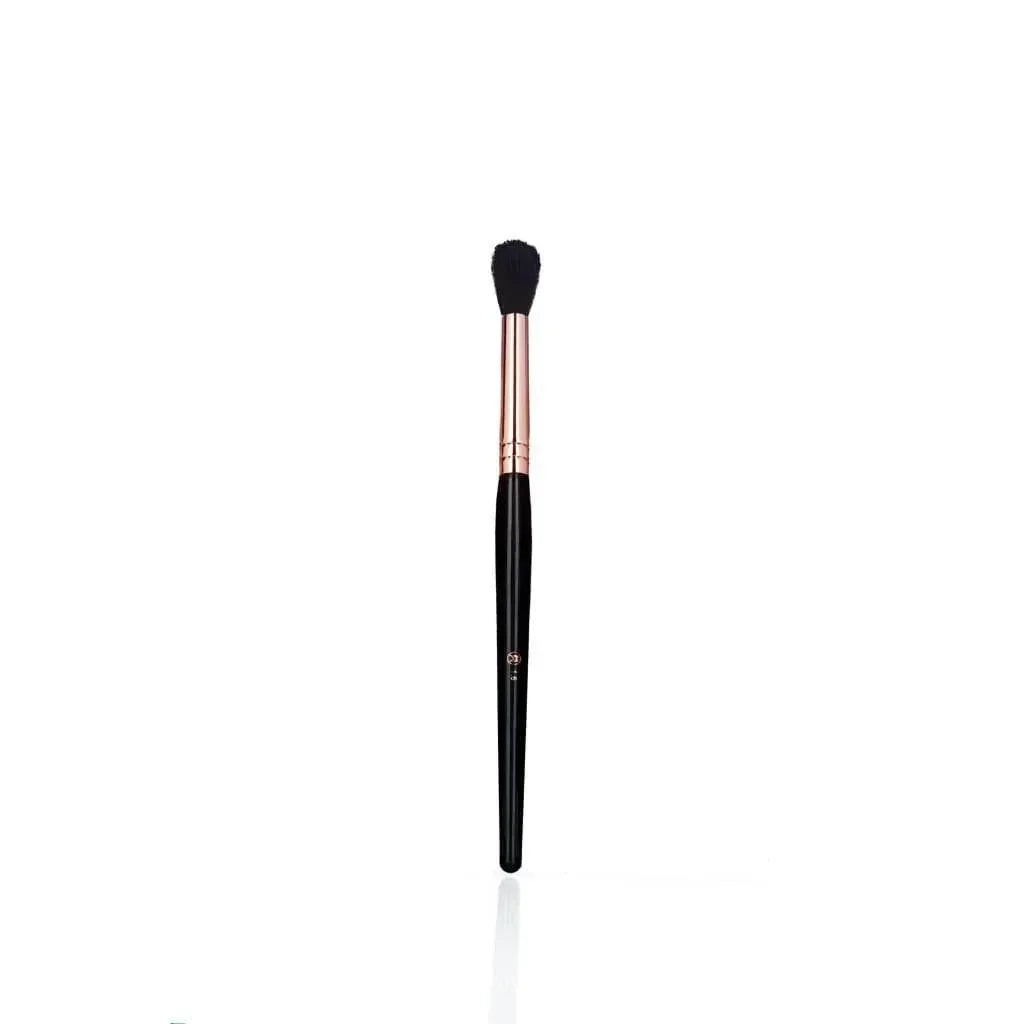 1.6 Pointed Blending Professional Makeup Brush - Makeup Weapons