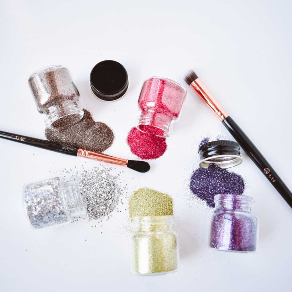 Bio Glitter ’Tell Me About It Stud’ Biodegradable Plastic Free Glitter