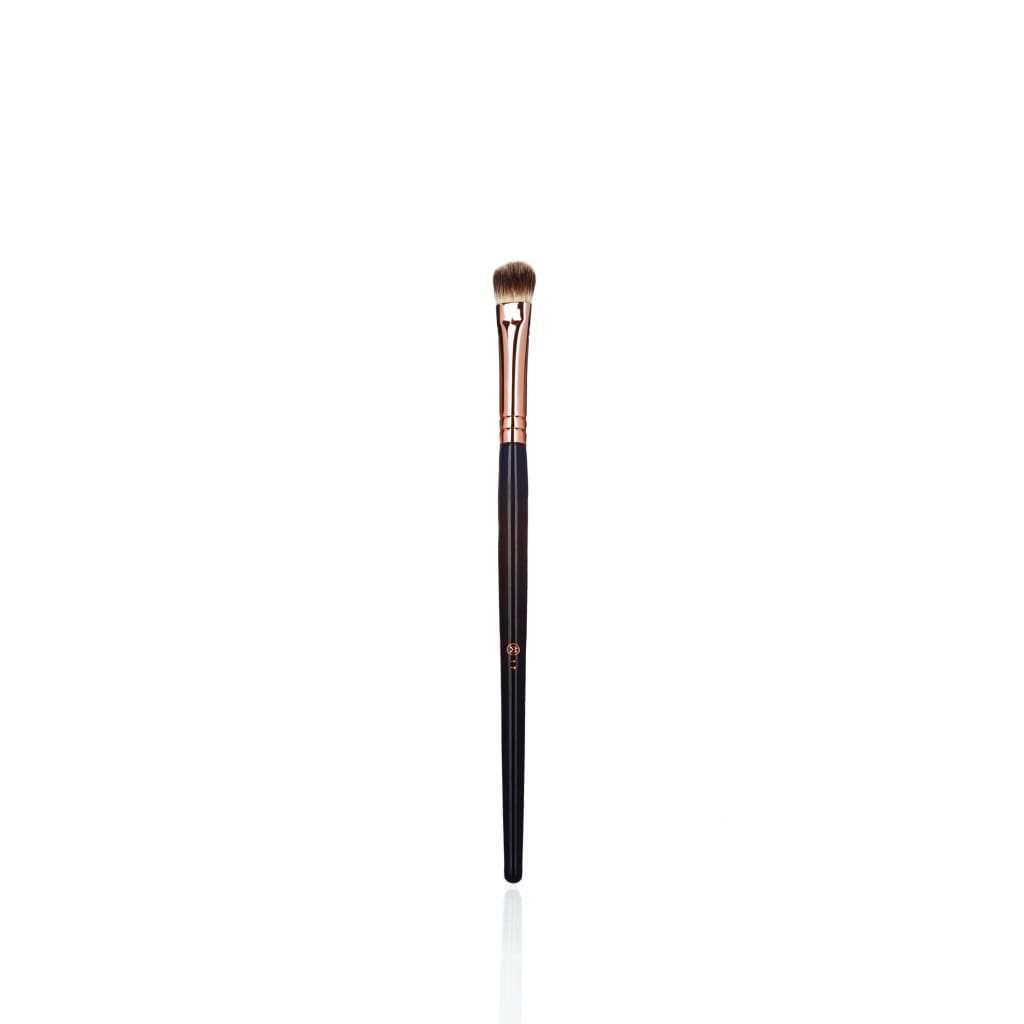 1.7 Deluxe Pigment Vegan Beauty Professional Makeup Brush